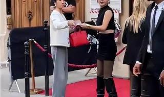 杨颖张嘉倪账号被禁言 杨颖张嘉倪账号被禁言