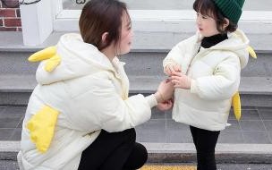 兔子一家人新年插画兔子新年贺卡怎么画 拜年的小兔子怎么画