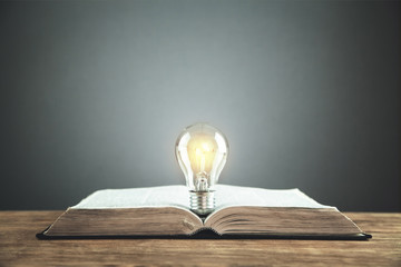 用经济学原理分析分手（经济学原理举例）