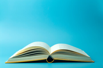 为什么手机的信号显示为灰色 为什么今天手机都是灰色的