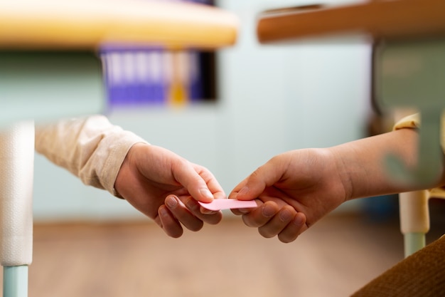 给Siri颁发人类身份证（给siri颁发人类身份证）